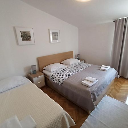 Apartments Pinery Makarska Exterior foto